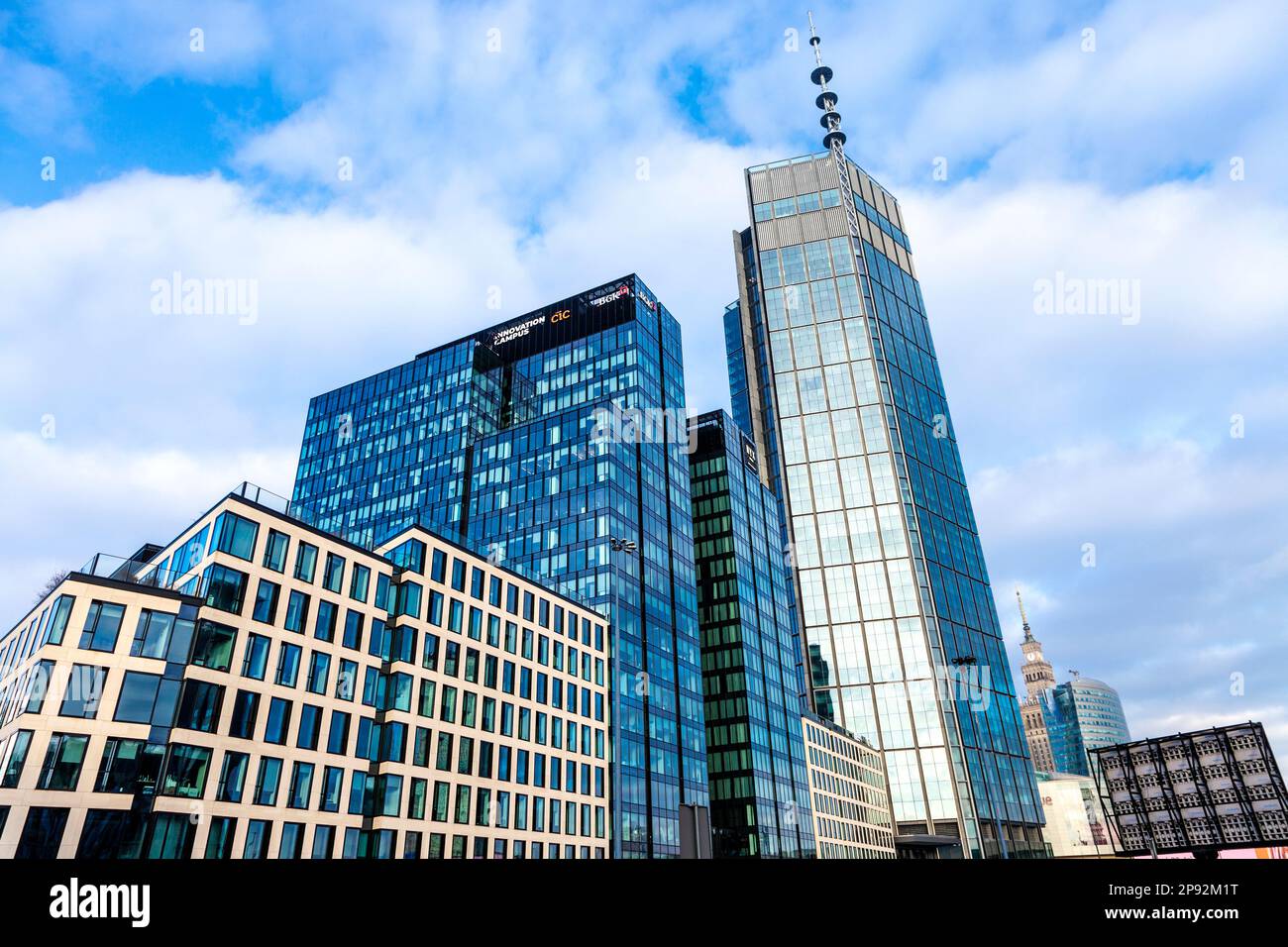 Außenansicht des Wolkenkratzers des Varso Place Complex, Wola, Warschau, Polen Stockfoto