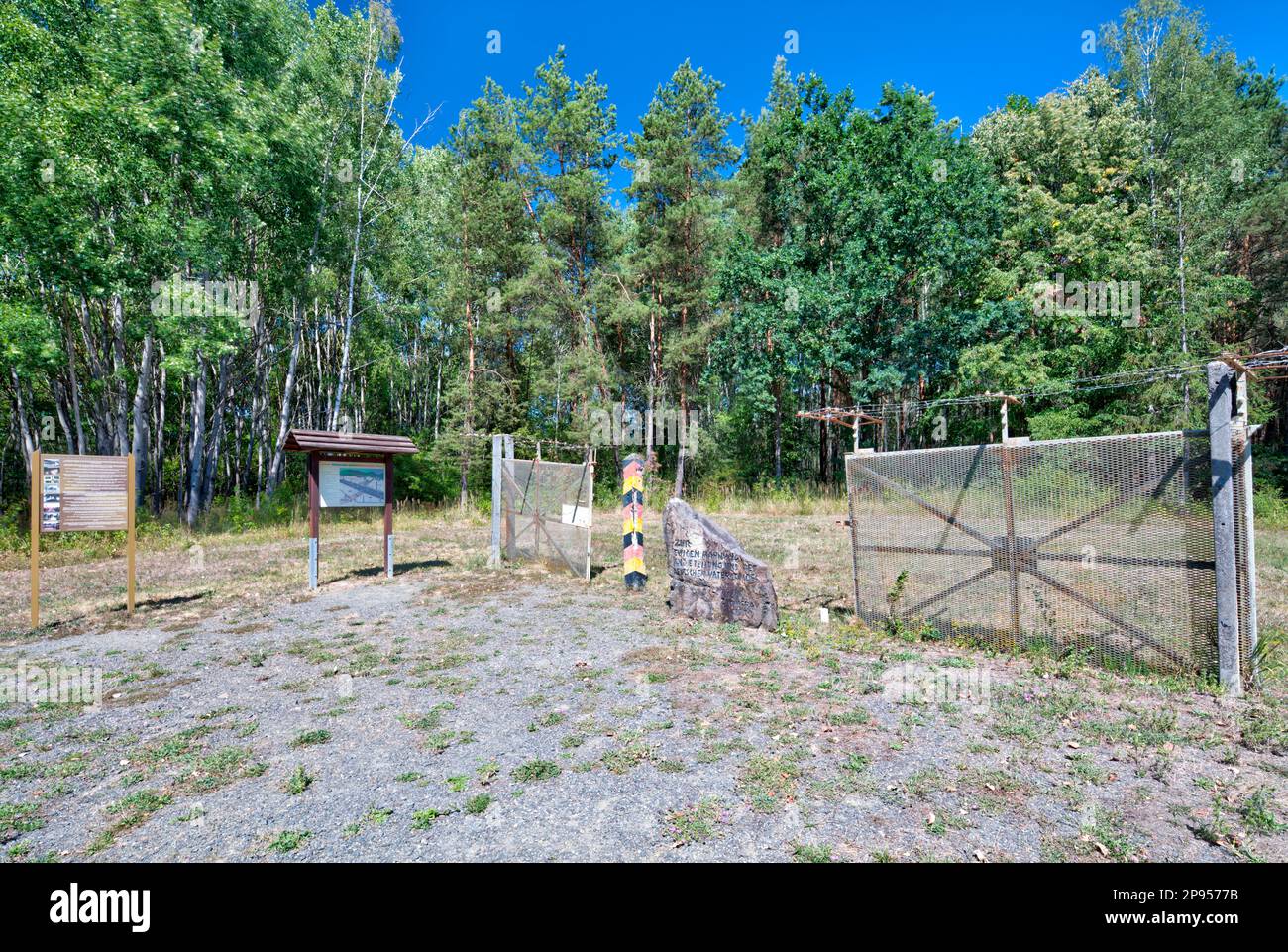 Grenzbarriere, ehemals, Denkmal, ehemaliger Grenzschutz, Grüngürtel, Zimmerau, Sulzdorf an der Lederhecke, Deutschland, Europa, Stockfoto