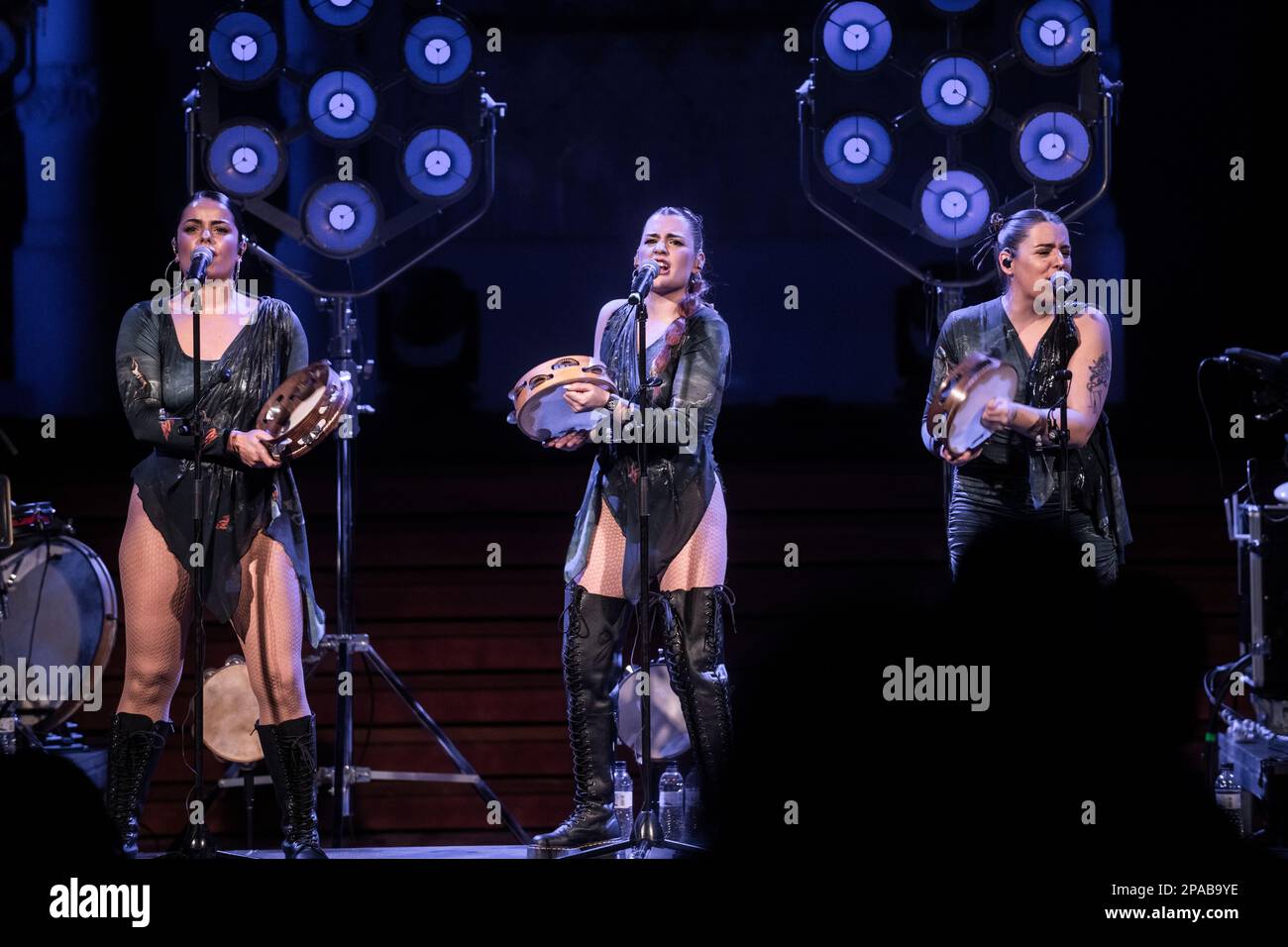 Tanxugueiras tritt am 10. März 2023 in Palau de la Música, Barcelona auf. Fotograf: Ale Espaliat Stockfoto