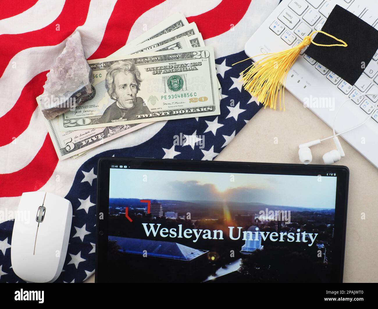 Deutschland. 11. März 2023. In dieser Fotoabbildung wird das Logo der Wesleyan University auf einem Tablet angezeigt. Kredit: SOPA Images Limited/Alamy Live News Stockfoto