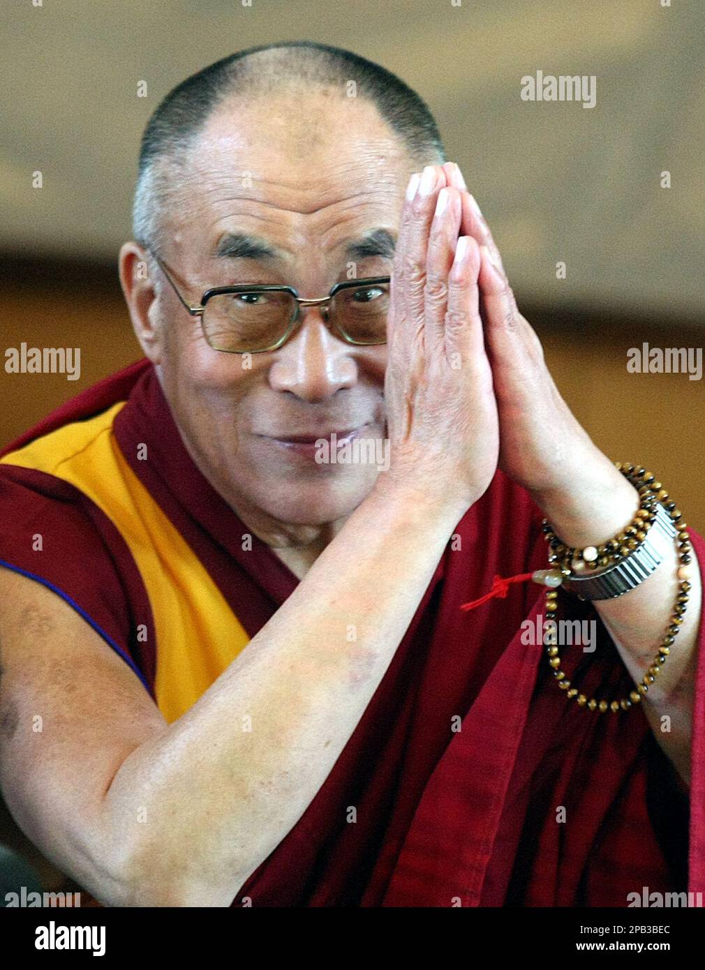 Der 14. Dalai Lama, Tenzin Gyatso, bedankt sich am Donnerstag, den 20