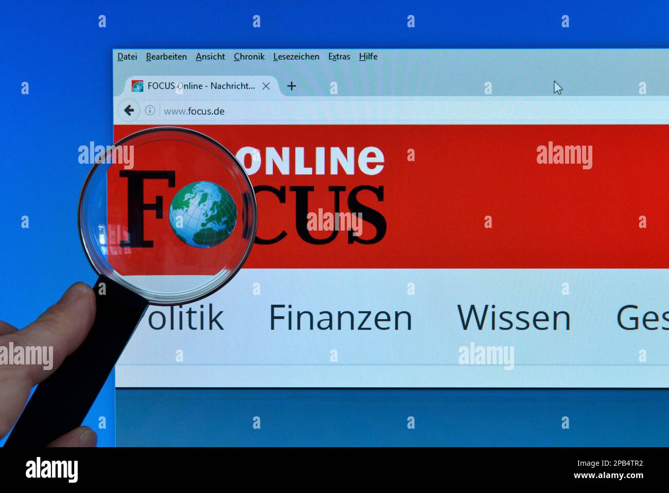 Focus Online, Website, Internet, Bildschirm, Lupe, Die Hand Stockfoto