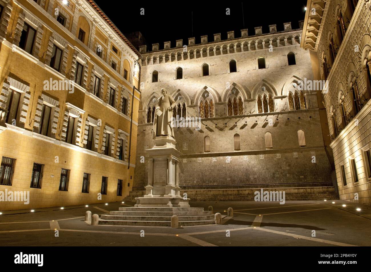 Banca Monte dei Paschi, Palazzo Salimbeni, Siena, Toskana, Italien, Europa Stockfoto