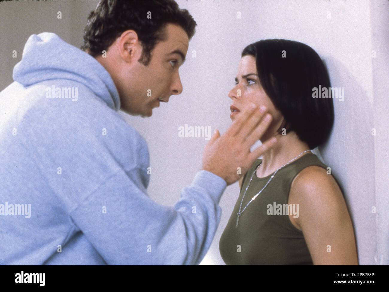 LIEV SCHREIBER und NEVE CAMPBELL in SCREAM 2 (1997) Regisseur WES ...