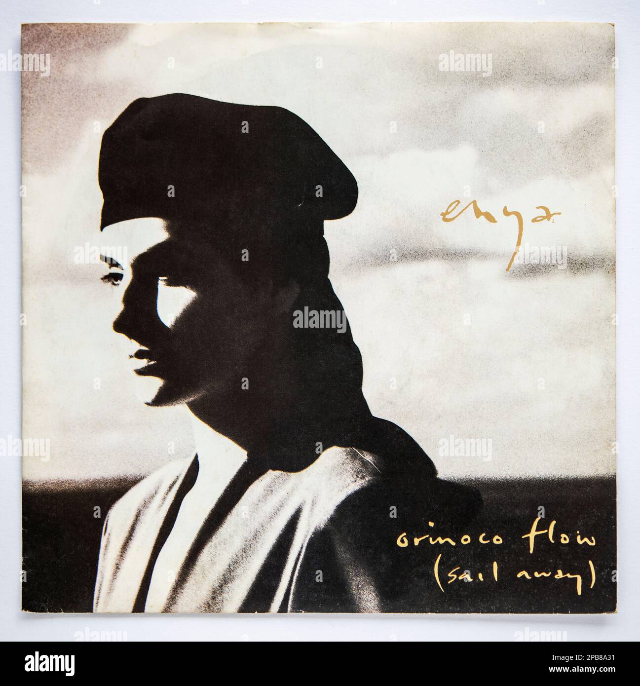 Bildabdeckung der 1988 erschienenen 7-Zoll-Einzelversion von Orinoco Flow von Enya Stockfoto