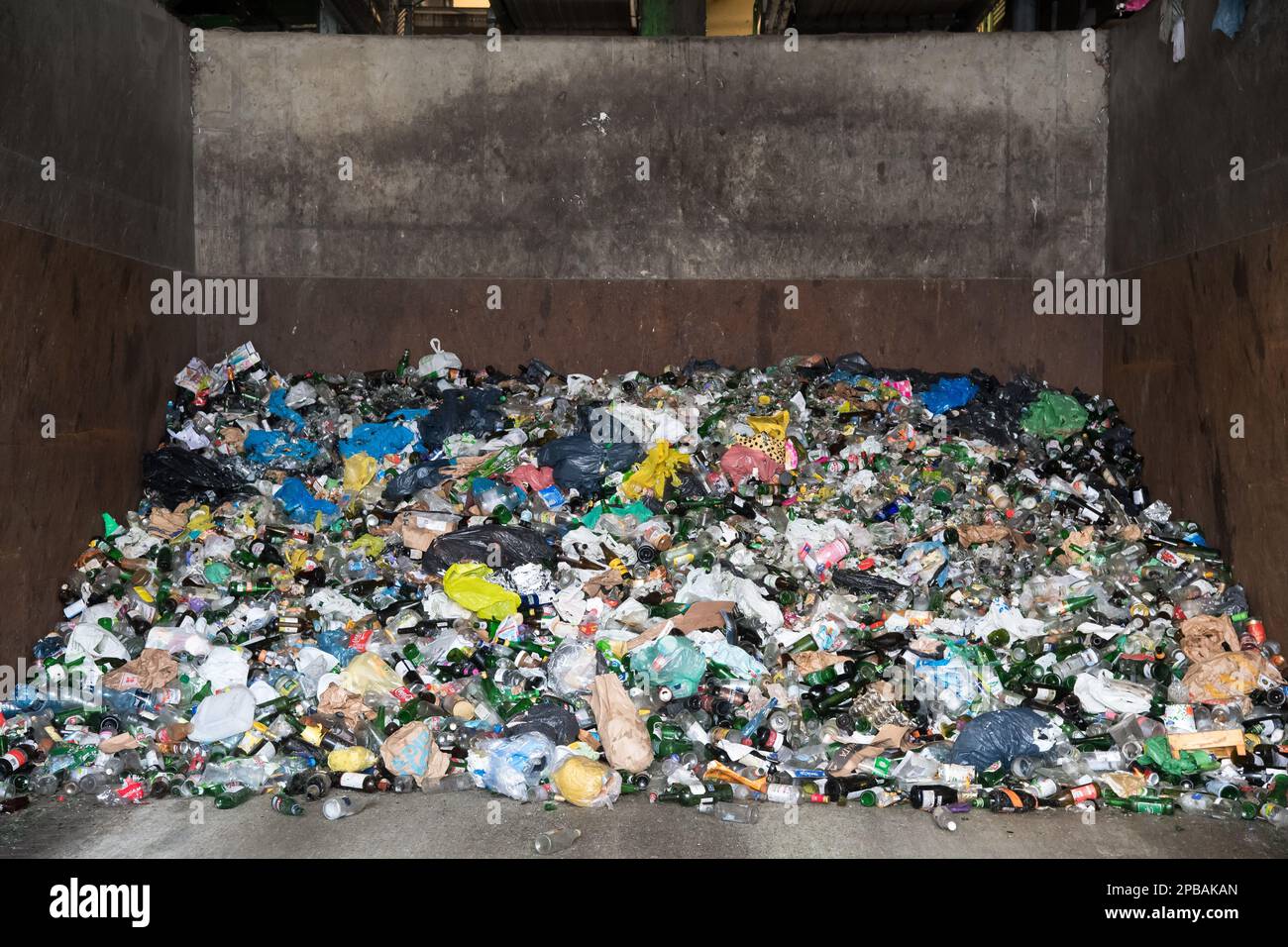 Kommunale Abfallverwertungsanlage in Danzig, Polen © Wojciech Strozyk / Alamy Stock Photo Stockfoto
