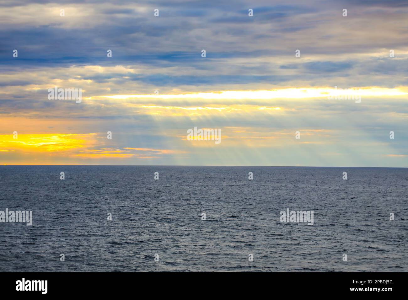 Lake Superior Sun Rays im Herbst Stockfoto