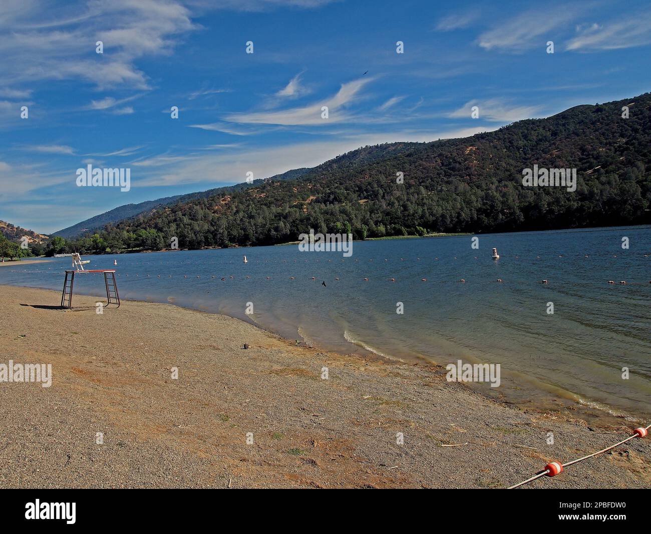 Leerer Strand am Lake Del Valle in Livermore, Kalifornien Stockfoto