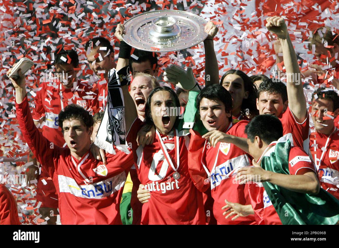 vfb-stuttgart-players-from-left-roberto-hilbert-ludovic-magnin-from