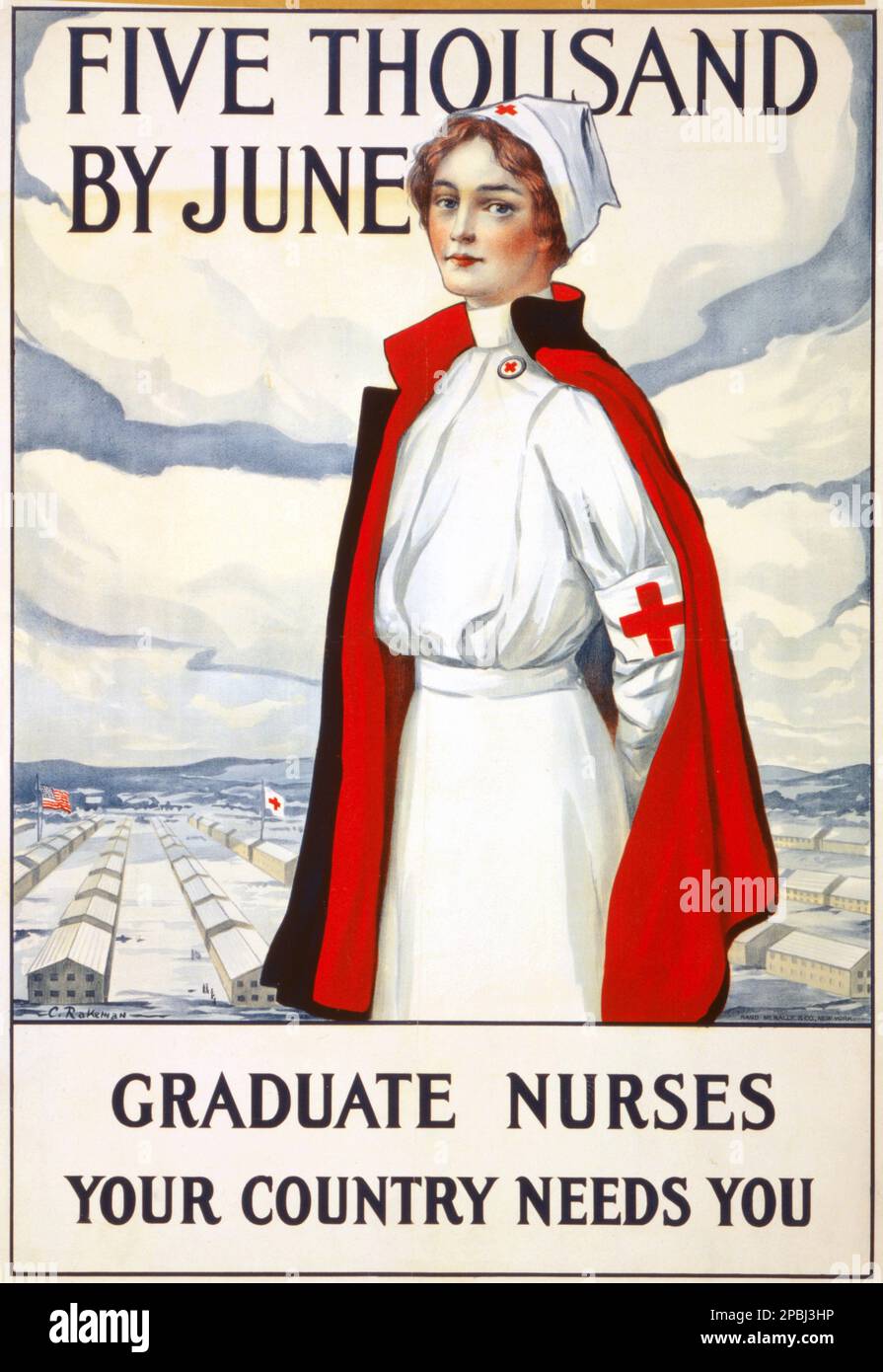 1917 , USA : American Red Cross - 5000 bis Juni Graduate Nurses Your Country Needs You . Das rote Kreuz-Rekrutierungsposter zeigt eine stehende Krankenschwester mit Baracken im Hintergrund. Posterbild des Künstlers Carl Rakeman ( 1878 -1965 ) - CROCE ROSSA - ferito - gesegnet - ERSTER WELTKRIEG - ERSTEN Weltkrieg - PRIMA GUERRA MONDIALE - Grande Guerra - großer Krieg - foto storiche storica - locandina - Poster - Gravur - Incisione - Illustration - Illustrazione - GESCHICHTSFOTOS - Manifest - AFFICHE - Crocerossina - Krankenschwester - Archivio GBB Stockfoto