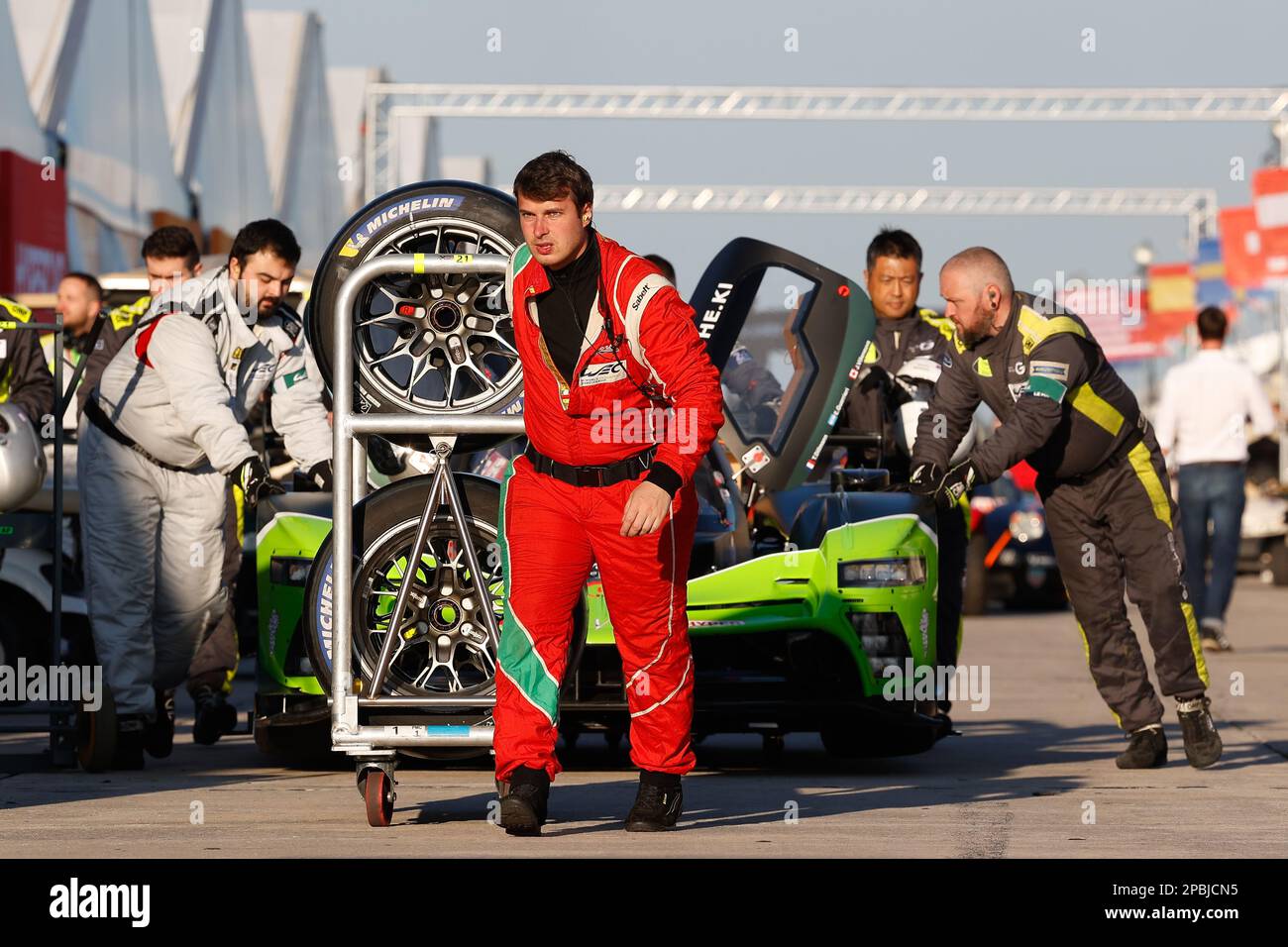 Mechaniker, Mecanicien, Reifen, Pneus, michelin, Reifen, Pneu, während des Prologs der FIA-Weltausdauermeisterschaft 2023, vom 11. Bis 12. März 2023 auf dem Sebring International Raceway in Sebring, Florida, USA – Photo Frédéric Le Floc'h / DPPI Stockfoto