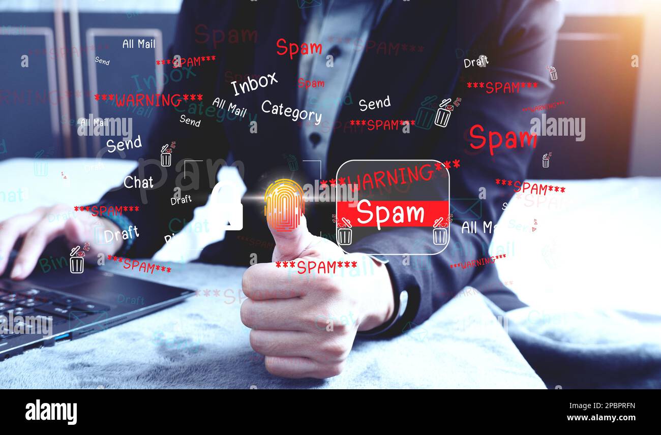 Das Konzept von E-Mail und Computerviren. Sehen Sie sich die Konzepte von Internetsicherheit, Spam und E-Marketing auf dem Bildschirm an. Popup-Warnungen in Spam-E-Mails. Stockfoto