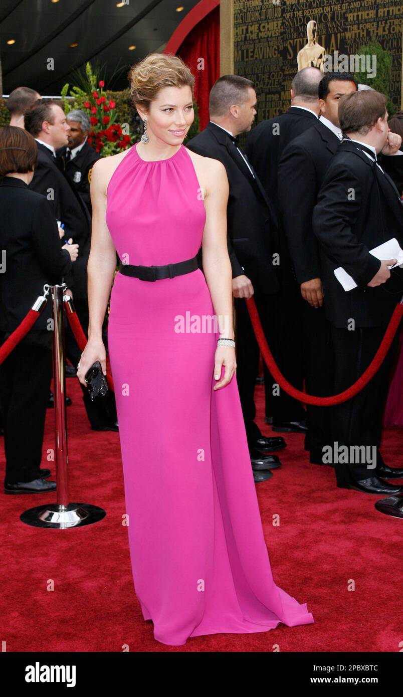 Actress Jessica Biel arrives for the 79th Academy Awards Sunday, Feb. 25, 2007, in Los Angeles. Biel will be a presenter during the Oscars telecast. (AP Photo/Kevork Djansezian) Stockfoto