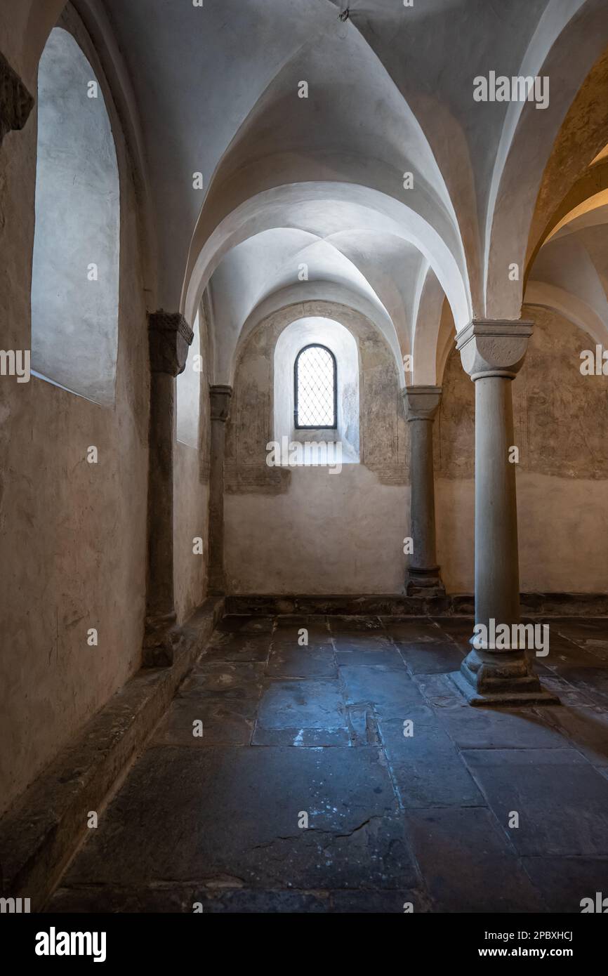 Krypta Karl des Großen oder Kirche Grossmünster in der Züricher Stadt Schweiz, keine Menschen. Stockfoto