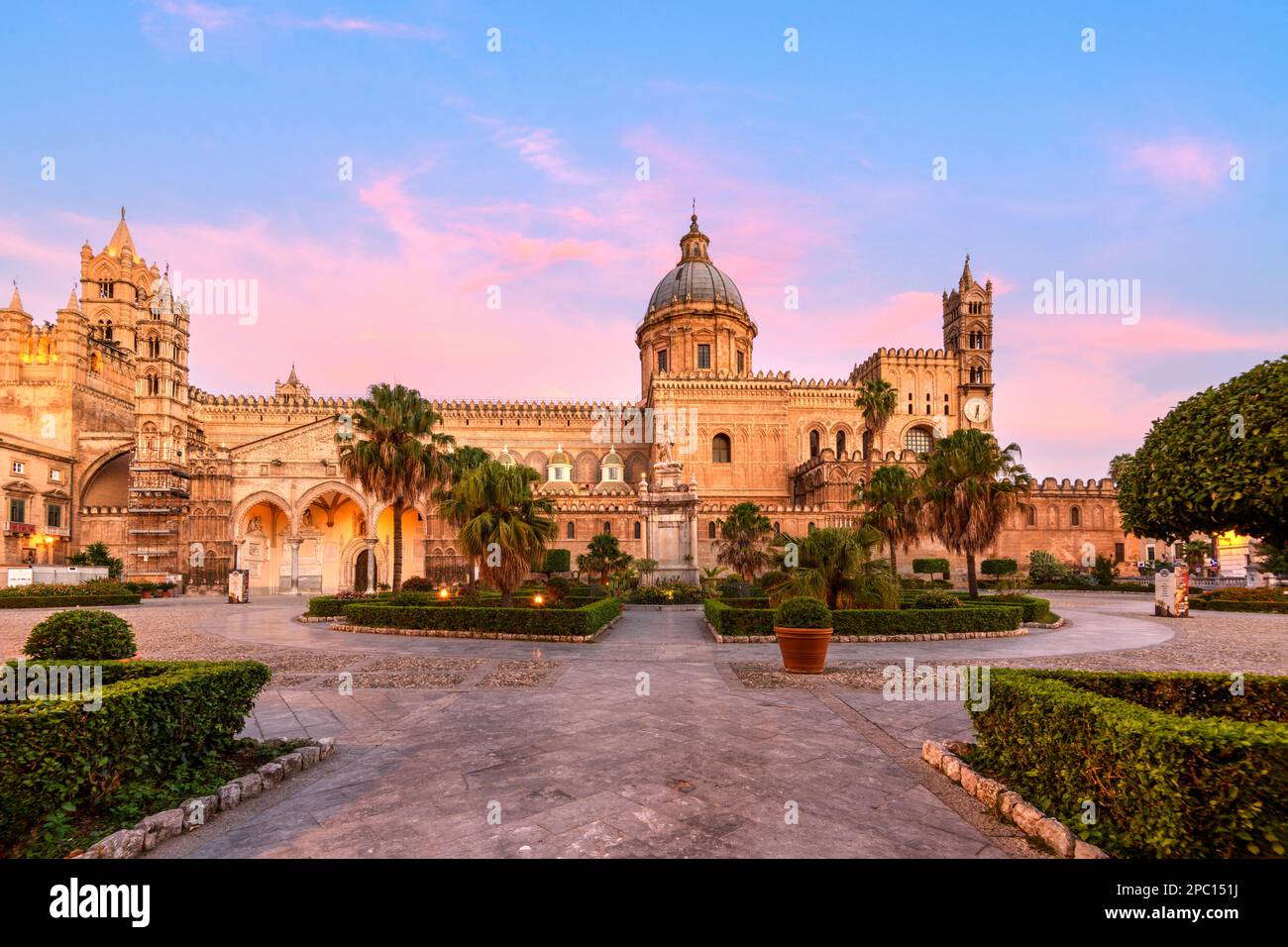 Palermo, Italien, in der Kathedrale von Palermo am Morgen. Stockfoto