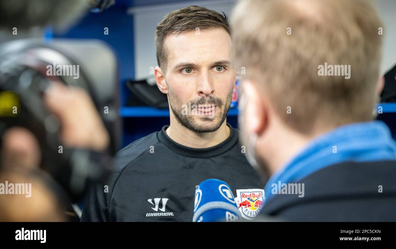 München, Deutschland. 13. März 2023. DEL, Medienrunde mit Trainern und Spielern von EHC Red Bull München, Ausbildung: Matthias Niederberger im Interview. Kredit: Ulrich Gamel/Bildagentur kolbert/dpa/Alamy Live News Stockfoto