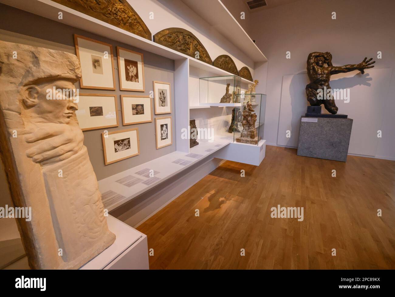 WIEDERERÖFFNUNG DES BOURDELLE MUSEUMS IN PARIS Stockfoto