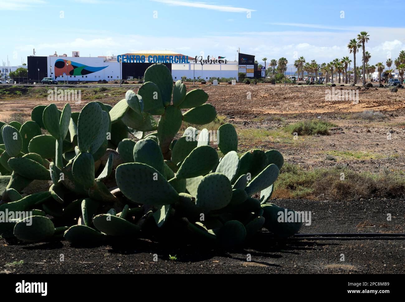 Centro Comercial Rubicon, Rubicon Marina, Las Coloradas, Playa Blanca, Lanzarote, Kanarische Inseln. Stockfoto