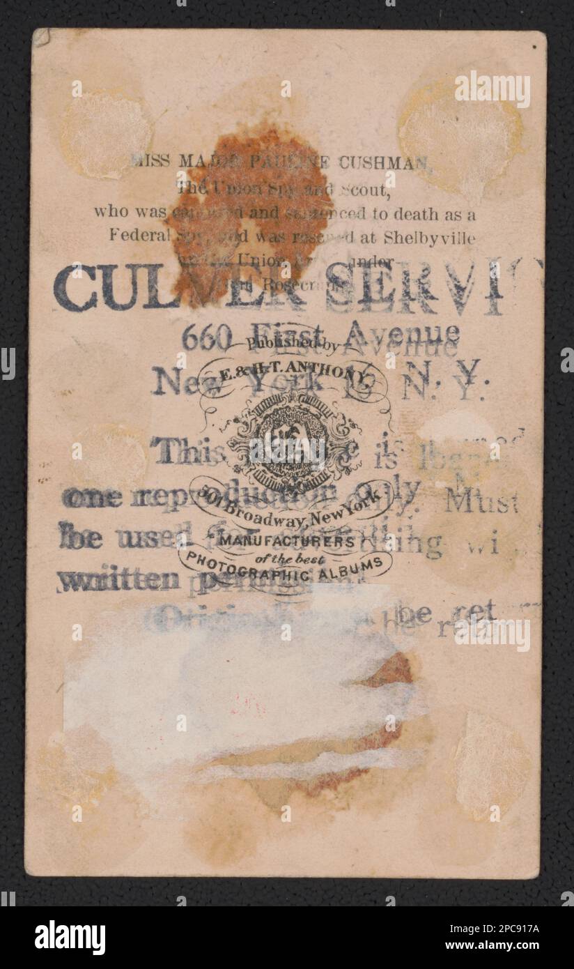 Schauspielerin und Gewerkschaftsspion Pauline Cushman in Uniform mit Schwert. Liljenquist Family Sammlung von Bürgerkriegsfotos , ausgestellt im Baltimore Museum of Art, 10 Art Museum Drive, Baltimore, MD, 21218, August 5, 2020 - 31. Januar 2021, pp/liljwoch, pp/liljpaper. Cushman, Pauline, 1833-1893, Frauen, 1860-1870, Spione, Union, 1860-1870, Militäruniformen, Union, 1860-1870, Daggers & Swords, 1860-1870, USA, Geschichte, Bürgerkrieg, 1861-1865, Geheimoperationen, Union. Stockfoto