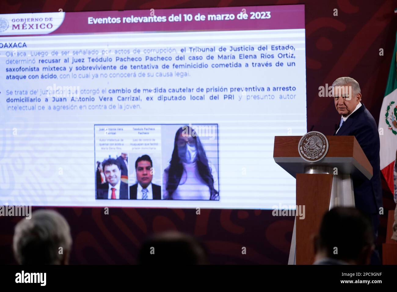 Mexiko-Stadt, Mexiko. 13. März 2023. Der Präsident Mexikos, Andres Manuel Lopez Obrador, während der Pressekonferenz vor Reportern im Nationalpalast in Mexiko-Stadt. Am 13. März 2023 in Mexiko-Stadt, Mexiko (Kreditbild: © Luis Barron/Eyepix via ZUMA Press Wire) NUR REDAKTIONELLER GEBRAUCH! Nicht für den kommerziellen GEBRAUCH! Kredit: ZUMA Press, Inc./Alamy Live News Stockfoto