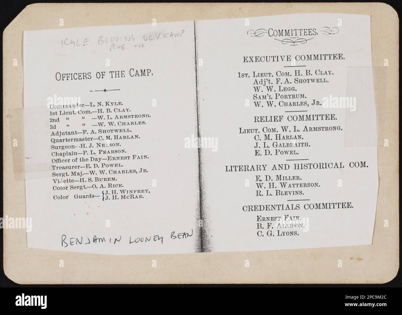 Nicht identifizierter Veteran aus dem Bürgerkrieg im Kyle Blevins Camp bei United Confederate Veterans Reunion, Louisville, Kentucky / C.H. Elrod & Bro., 313 W. Jefferson St., Louisville. Liljenquist Family Sammlung von Bürgerkriegsfotos, pp/liljvet. Konföderierte Staaten von Amerika, Armee, Volk, 1900, Veteranen der Vereinigten Konföderierten, Menschen, 1900, Veteranen, Konföderierte, 1900, Usa, Geschichte, Bürgerkrieg, 1861-1865, Veteranen, Konföderierter. Stockfoto