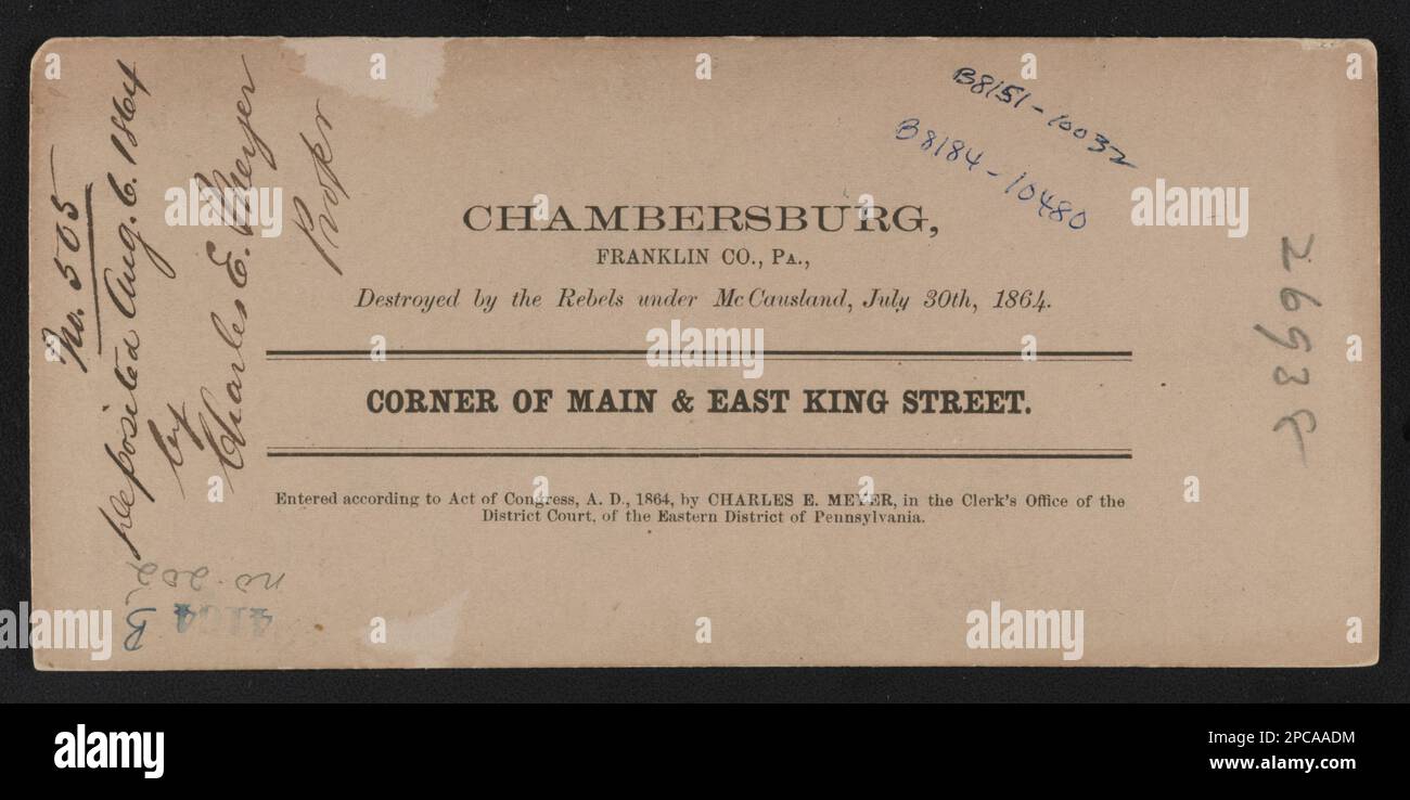 Ecke Main & East King Street, Chambersburg, Franklin Co., Pa., zerstört von den Rebellen unter McCausland, 30. Juli 1864. Fotokollektion des Bürgerkriegs, Originalnegativ: LC-B8151-10032, Originalnegativ: LC-B8184-10480. Kriegsschaden, Pennsylvania, Chambersburg, 1860-1870, Gebäude, Pennsylvania, Chambersburg, 1860-1870, Usa, Geschichte, Bürgerkrieg, 1861-1865, Destruction & Pillage, Confederate, Pennsylvania, Chambersburg. Stockfoto