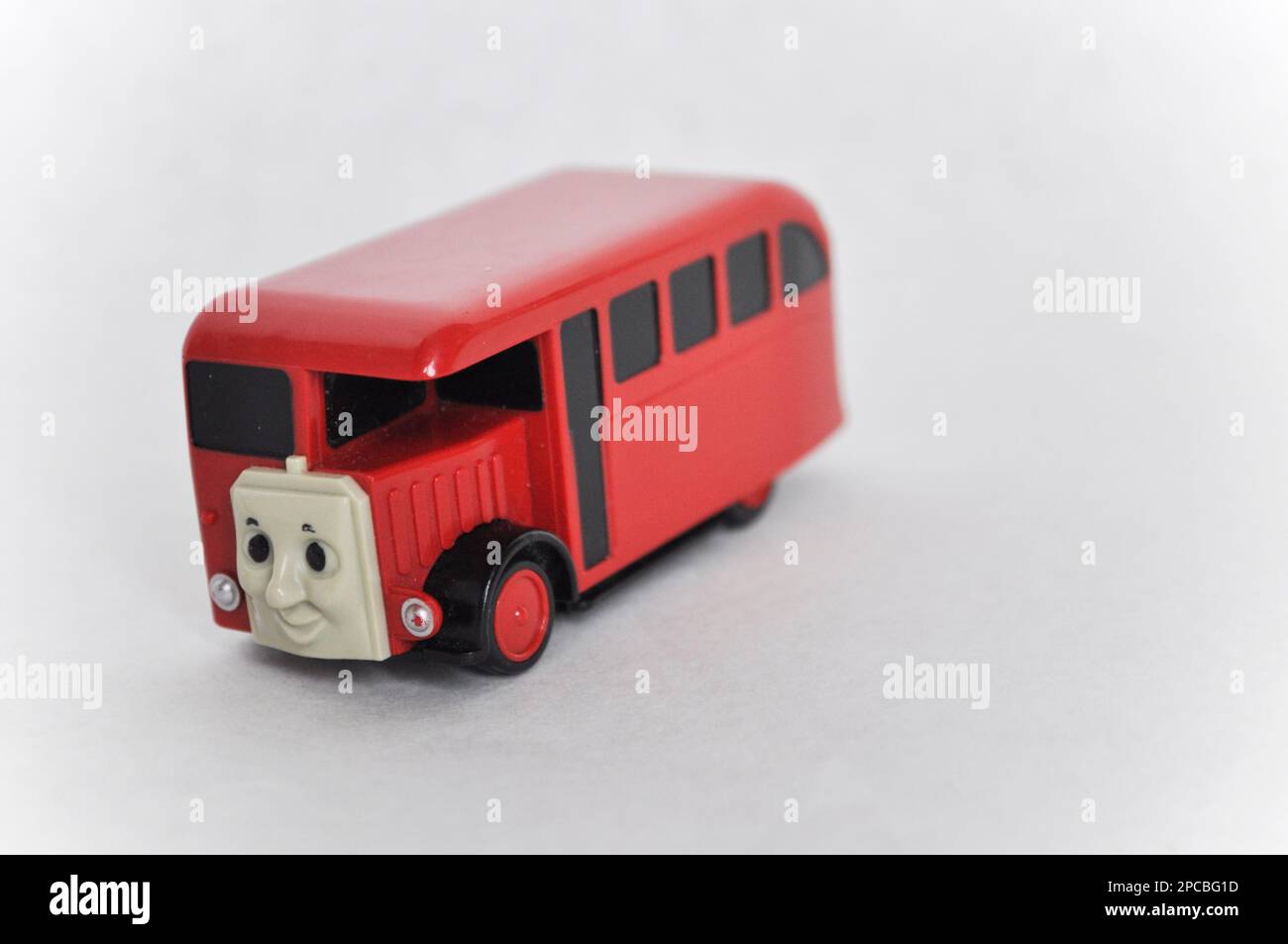 Bertie Bus Thomas, die-Cast-Motor, motorisiertes Fahrzeug, 1995, Tomy TrackMaster. Studioaufnahme Stockfoto