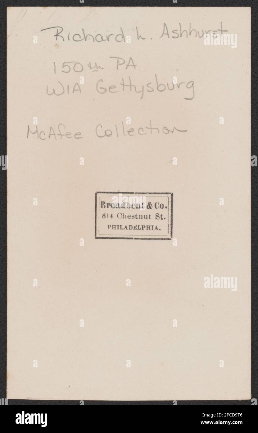 Major Richard Lewis Ashhurst vom 150. Pennsylvania Infanterie Regiment in Uniform / Broadbent & Co., 814 Chestnut St., Philadelphia. Liljenquist Family Sammlung von Bürgerkriegsfotos, pp/liljpaper. Ashhurst, Richard Lewis, 1838-1911, Usa, Armee, Pennsylvania Infanterie Regiment, 150. (1862-1865), People, Soldiers, Union, 1860-1870, Militäruniformen, Union, 1860-1870, Vereinigte Staaten, Geschichte, Bürgerkrieg, 1861-1865, Militärpersonal, Union. Stockfoto