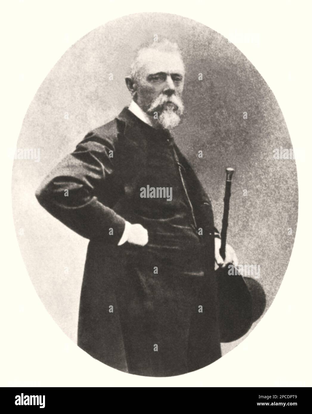 Der gefeierte italienische Ernesto TEODORO MONETA CAGLIO ( 1833 - 1918 ) , Journalist , Nationalist , Revolutionssoldat und später Friedensnobelpreisträger im Jahr 1907 . - GESCHICHTE - foto storiche - foto storica - Portrait - ritratto - ITALIA - ITALIEN - PREMIO NOBEL PER LA PACE - PACIFISTA - GIORNALISTA - Scrittore - Schriftsteller - Baffi - Schnurrbart - Bart - barba - Cane - Bastone da passeggio --- Archivio GBB Stockfoto