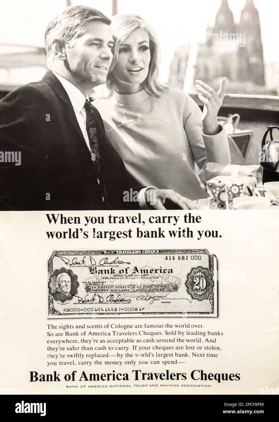 Bank of America Travellerschecks in einem Magazin in NatGeo im Juli 1968 Stockfoto