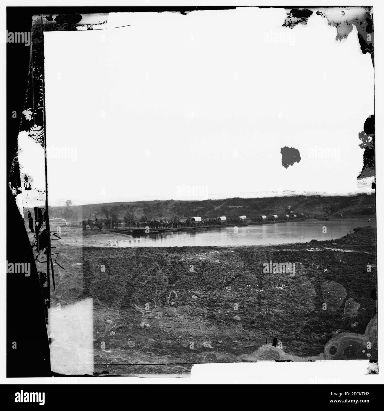 Fredericksburg, Virginia. Pontonbrücke über den Rappahannock. Bürgerkriegsfotos, 1861-1865. Usa, Geschichte, Bürgerkrieg, 1861-1865. Stockfoto