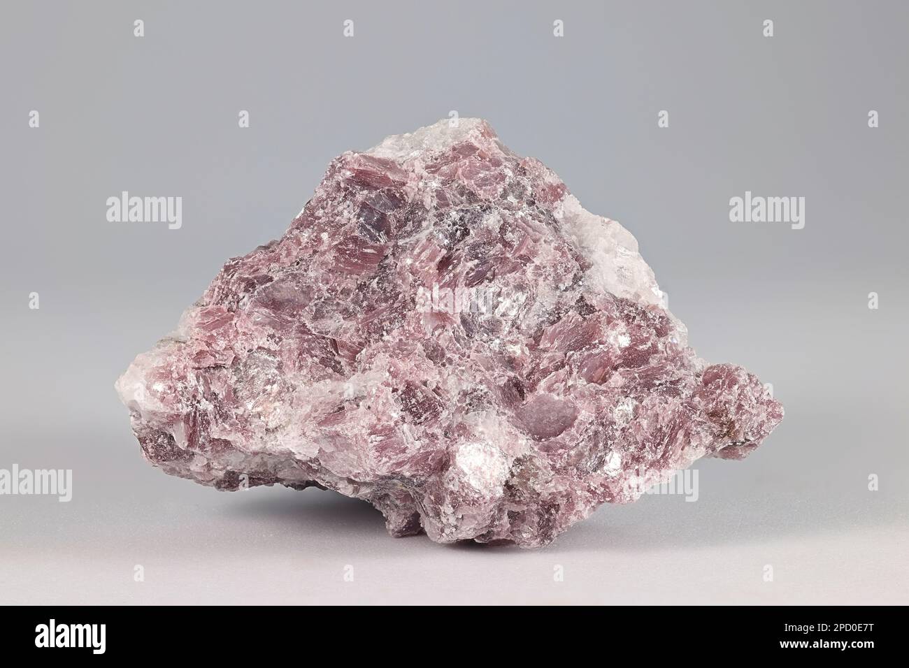Lithium-Glimmer-Lepidolit, eine wichtige industrielle Quelle für Rubidium und Caesium. Stockfoto