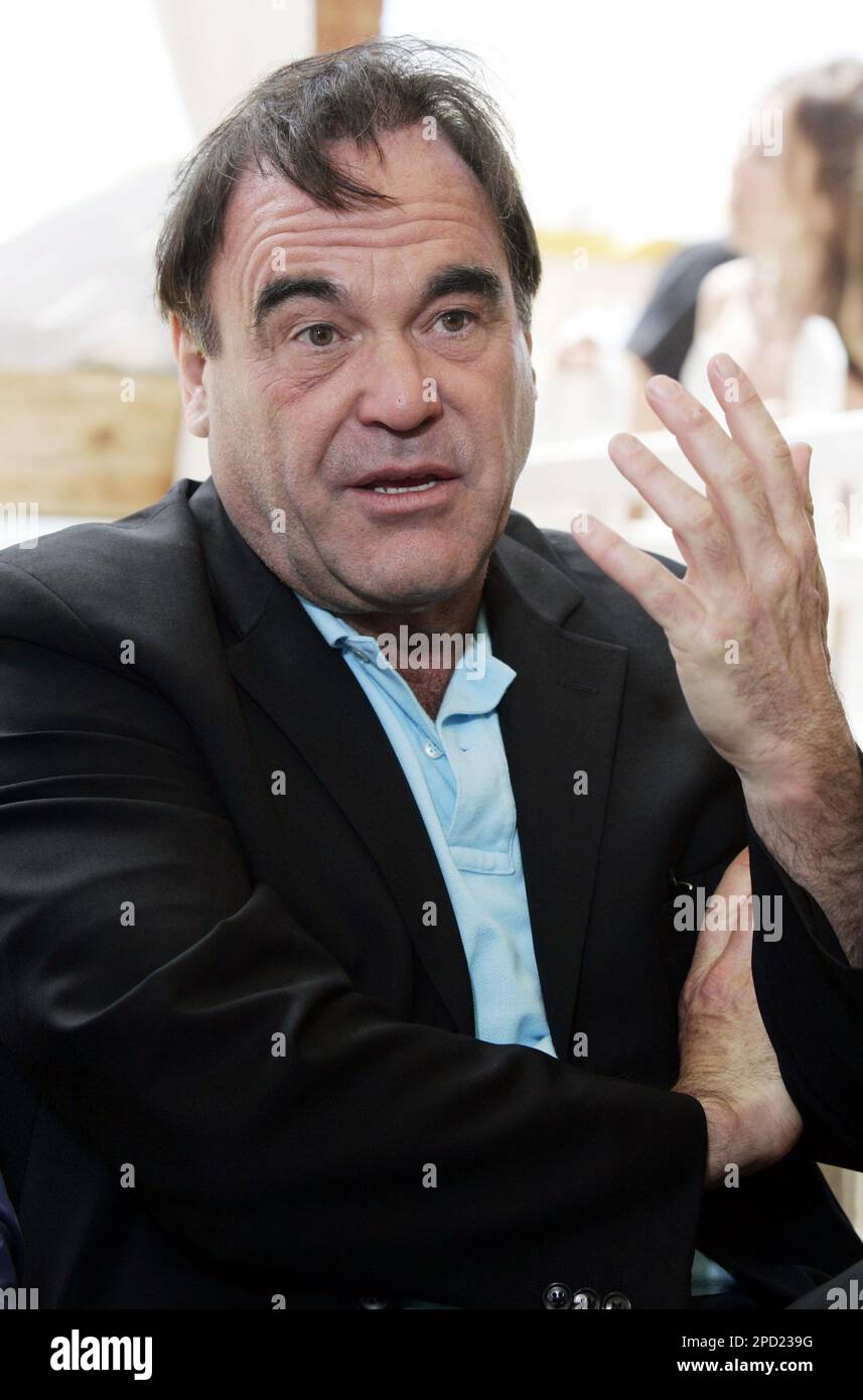 American director Oliver Stone speaks during an interview with the Associated Press at the 59th International film festival in Cannes, southern France, on Sunday, May 21, 2006. (AP Photo/Jeff Christensen) Stockfoto