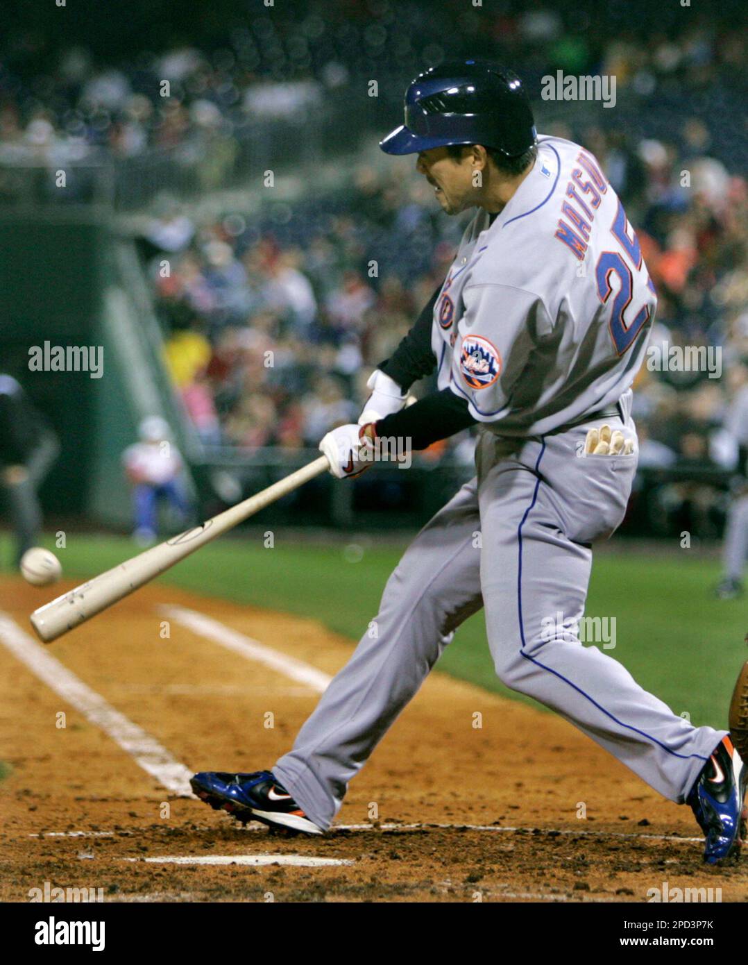 New York Mets' Kazuo Matsui doubles off Philadelphia Phillies' Gavin Floyd in the 4th inning of their baseball game Thursday, May 11, 2006, in Philadelphia. (AP Photo/Rusty Kennedy) Stockfoto