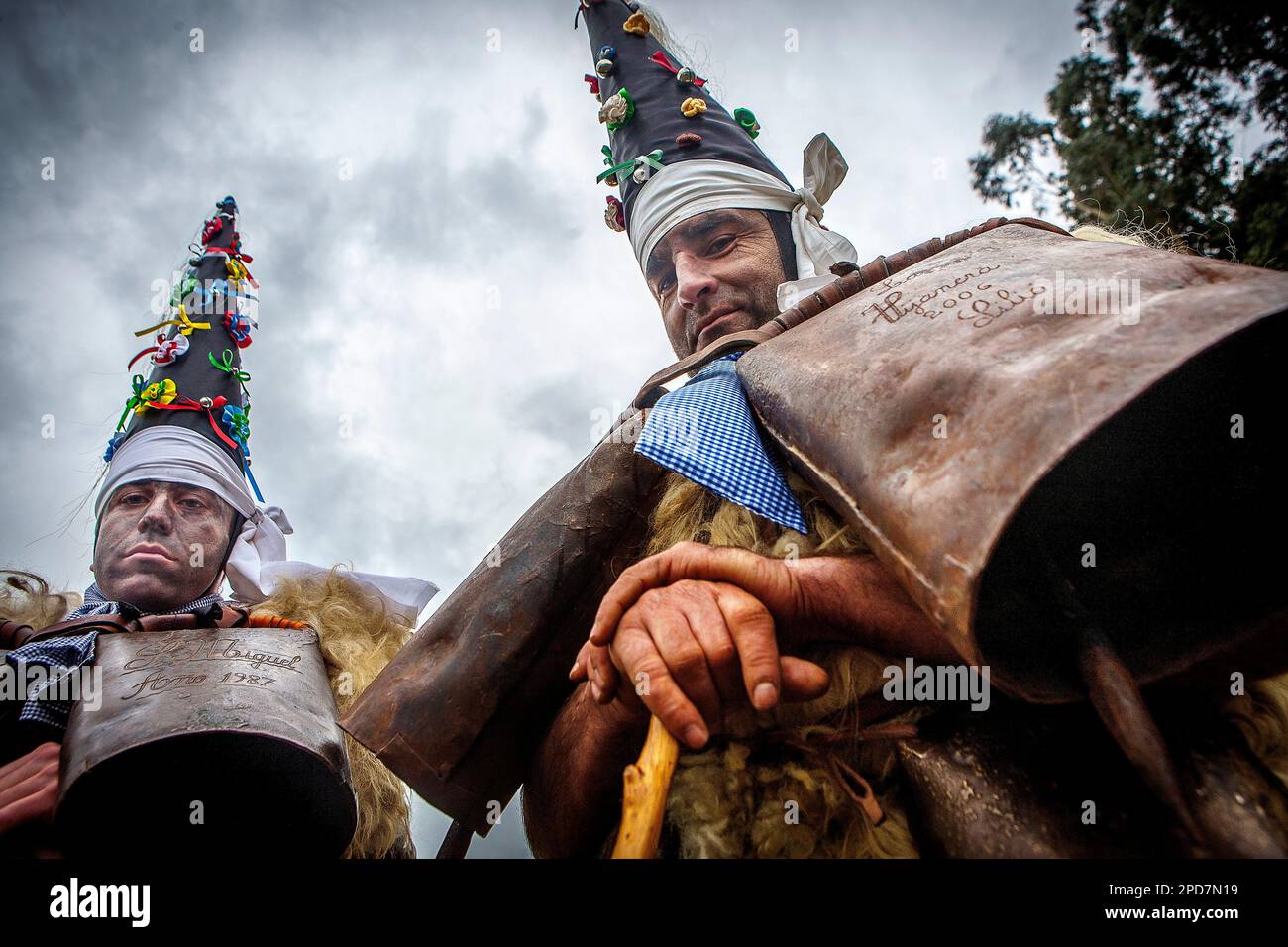 "La Vijanera´carnival", Zamarracos´preparing der Karneval, Silio, Molledo. Kantabrien, Spanien. Stockfoto