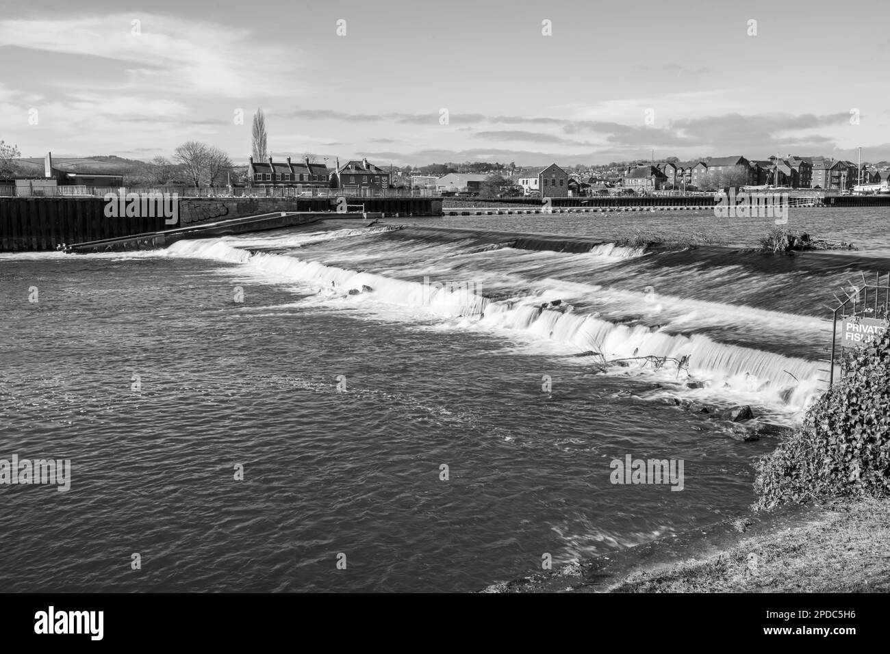 Trews Wehr auf dem Fluss exe in Exeter Stockfoto