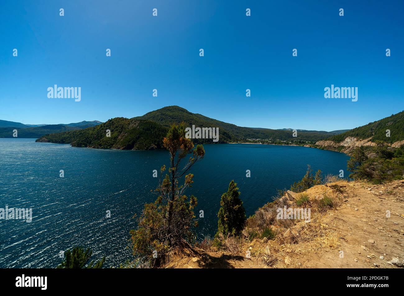 Lake Nahuel Huapi aus Sicht der Ruta 40, Ruta de Los Siete Lagos oder Route of Seven Lakes, Neuquen, Argentinien Stockfoto