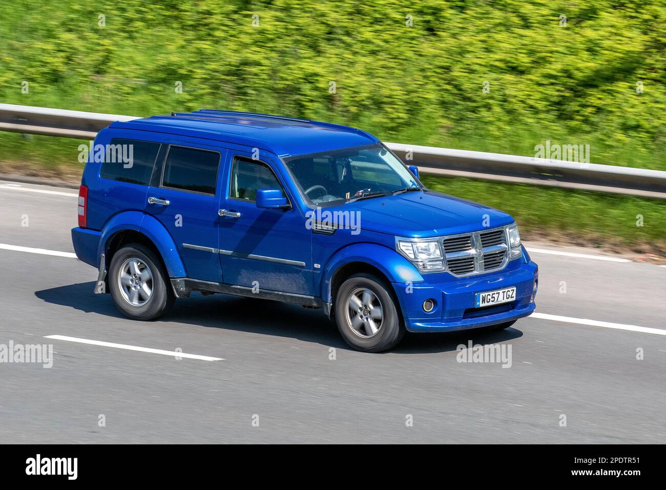 Dodge nitro -Fotos und -Bildmaterial in hoher Auflsung  Alamy