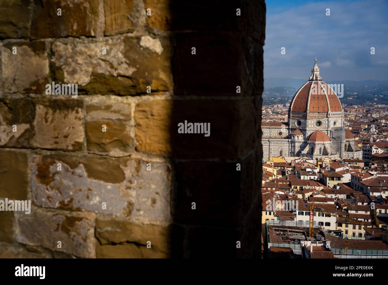 Die Kathedrale von Florenz und der Giotto-Turm aus Sicht des Rathausturms, Palazzo Vecchio in Florenz, Italien Stockfoto