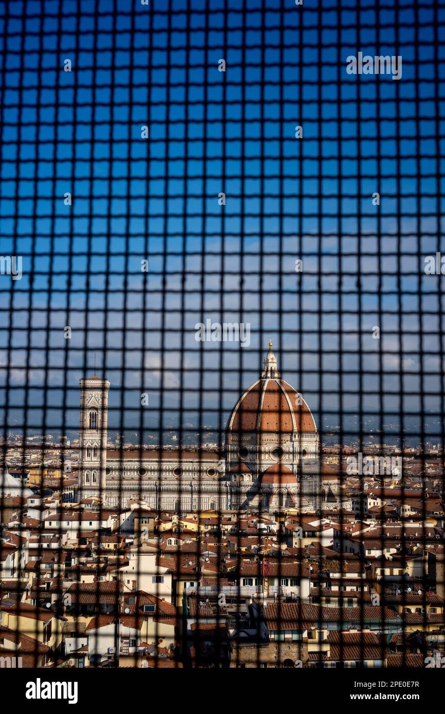 Die Kathedrale von Florenz und der Giotto-Turm aus Sicht des Rathausturms, Palazzo Vecchio in Florenz, Italien Stockfoto