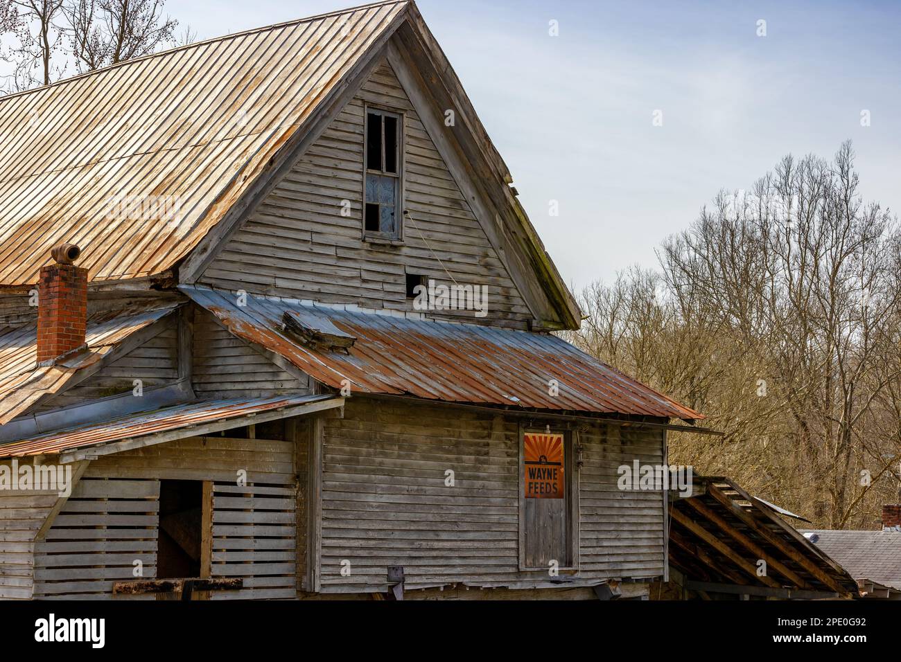 Chilhowie, Virgina, USA - März 41 2023: Love's Mill wurde um 1837 erbaut und befindet sich am Ufer der South Fork of the Holst Stockfoto