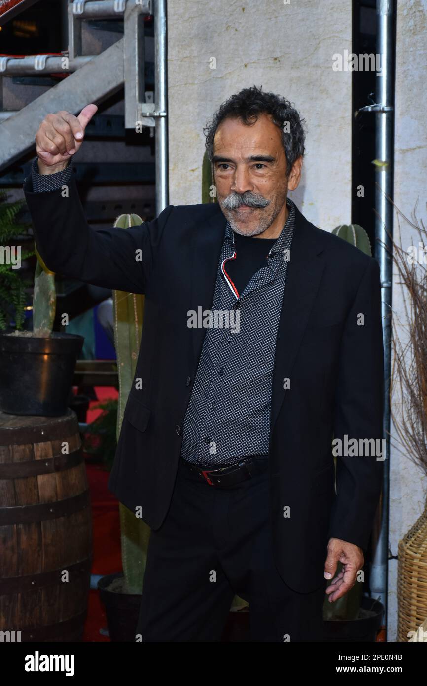 Mexiko-Stadt, Mexiko. 14. März 2023. 14. März 2023, Mexiko-Stadt, Mexiko: Schauspieler Damián Alcazar besucht den roten Teppich des Films „Que Viva Mexico“ Premiere auf der Cinepolis Oasis Coyoacan. Am 14. März 2023 in Mexiko-Stadt, Mexiko. (Foto: Carlos Tischler/Eyepix Group/Sipa USA) Guthaben: SIPA USA/Alamy Live News Stockfoto