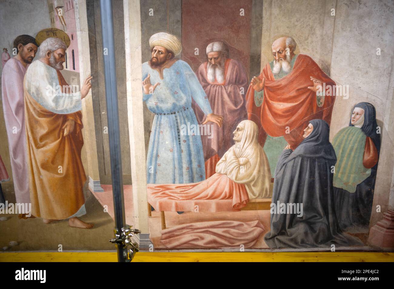 Restaurierungsarbeiten an den berühmten Fresken der Branacci-Kapelle in Florenz im Gange. Kleine, zeitlich begrenzte Führungen erlaubt inmitten des Gerüsts Stockfoto