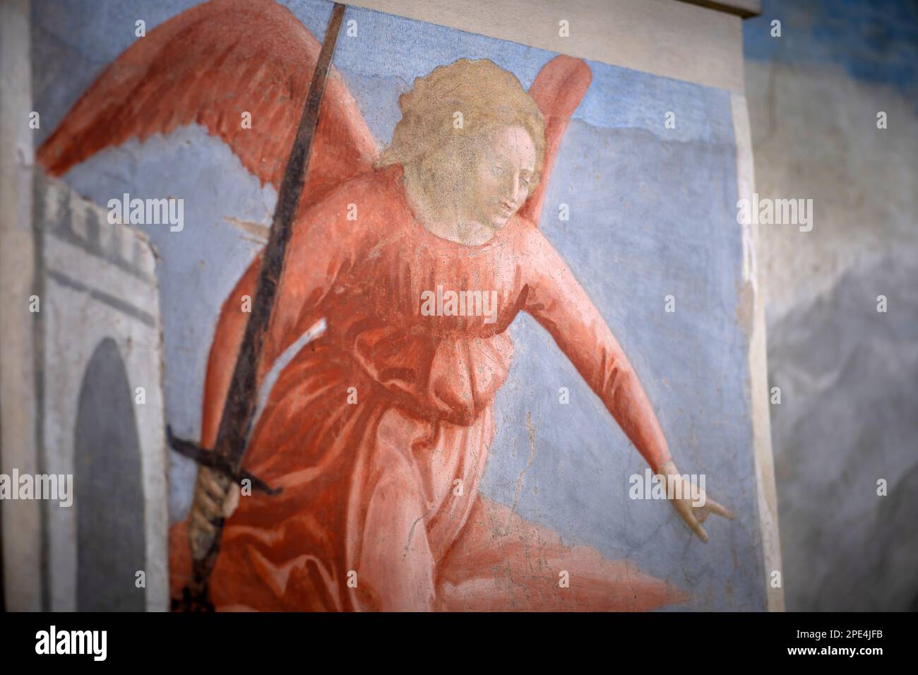 Restaurierungsarbeiten an den berühmten Fresken der Branacci-Kapelle in Florenz im Gange. Kleine, zeitlich begrenzte Führungen erlaubt inmitten des Gerüsts Stockfoto