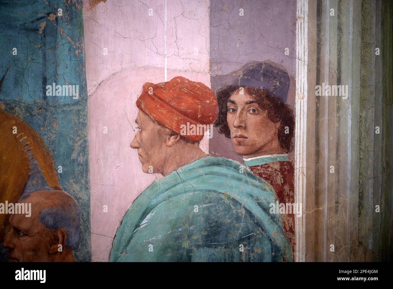 Restaurierungsarbeiten an den berühmten Fresken der Branacci-Kapelle in Florenz im Gange. Kleine, zeitlich begrenzte Führungen erlaubt inmitten des Gerüsts Stockfoto