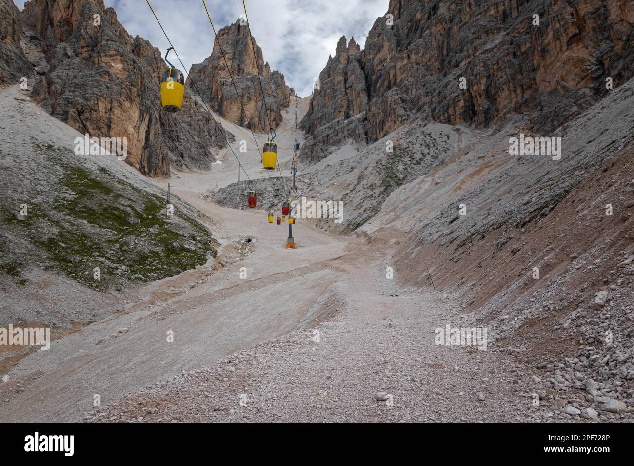 Gondellift nach Forcella Staunies, Monte Cristallo Gruppe, Dolomiten, Italien, Monte Cristallo Gruppe, Dolomiten, Italien, Europa Stockfoto