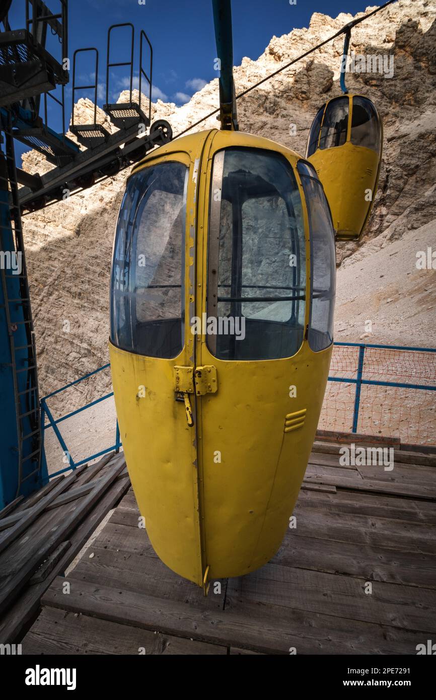 Gondellift nach Forcella Staunies, Monte Cristallo Gruppe, Dolomiten, Italien, Monte Cristallo Gruppe, Dolomiten, Italien, Europa Stockfoto