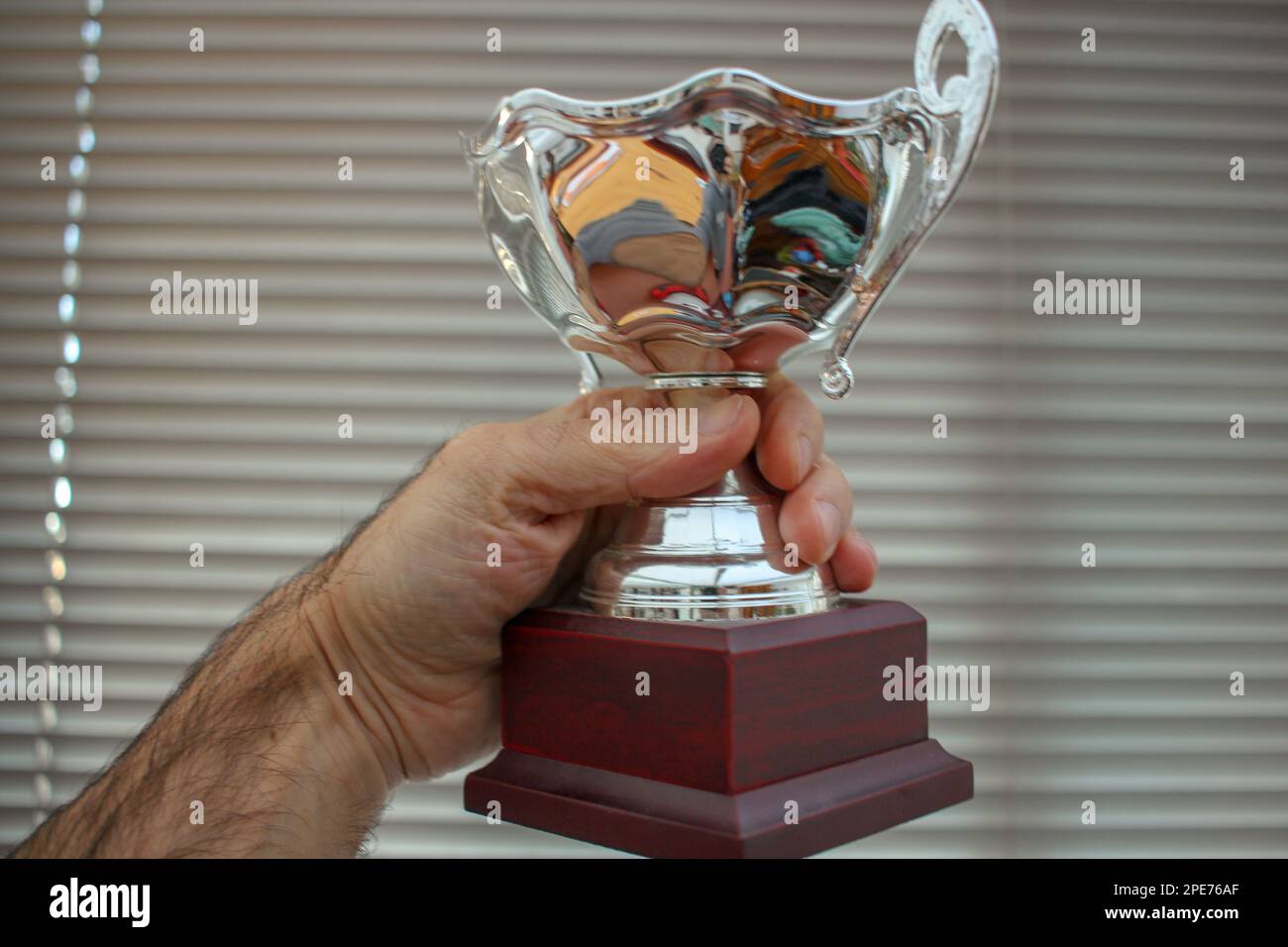 Manchmal arbeitest du hart und kannst keine Trophäe in der Hand halten Stockfoto