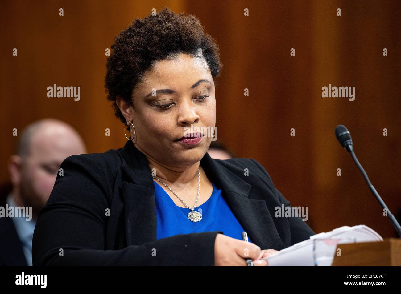 Washington, Usa. 15. März 2023. Shalanda Young, Director, Office of Management and Budget (OMB), spricht bei einer Anhörung des Haushaltsausschusses des Senats im US-Kapitol. Kredit: SOPA Images Limited/Alamy Live News Stockfoto