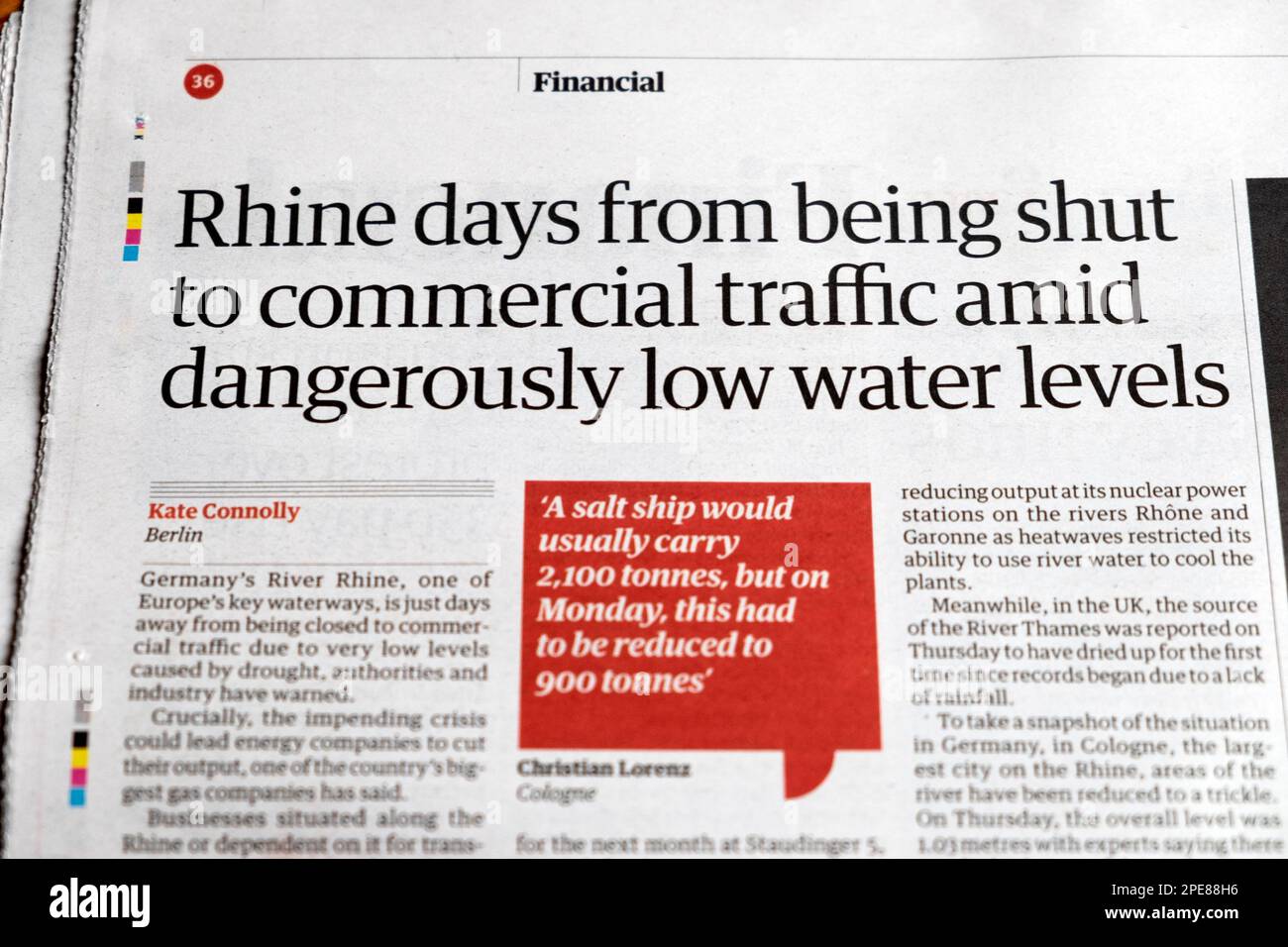 „Rhine Days from be shut to Commercial Traffic inmitten von gefährlich niedrigen Wasserständen“, Finanzartikel der Zeitung Guardian im 6. August 2022 in Großbritannien Stockfoto